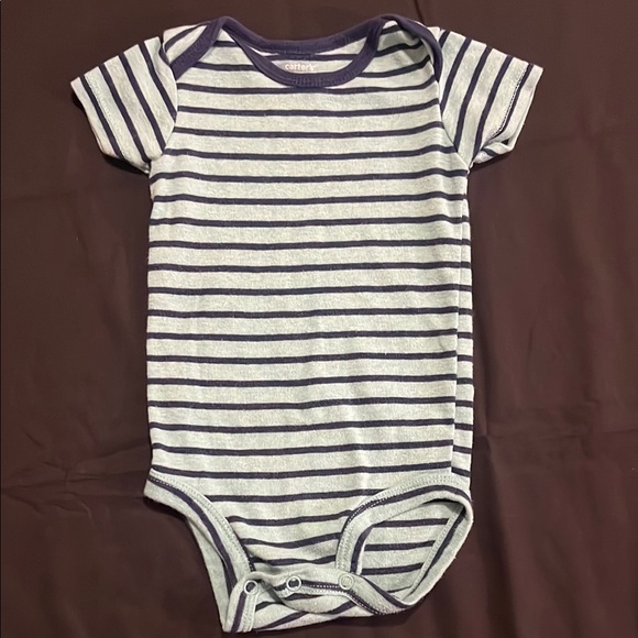 3-6 Months Baby Clothes Bundle - Picture 3 of 5